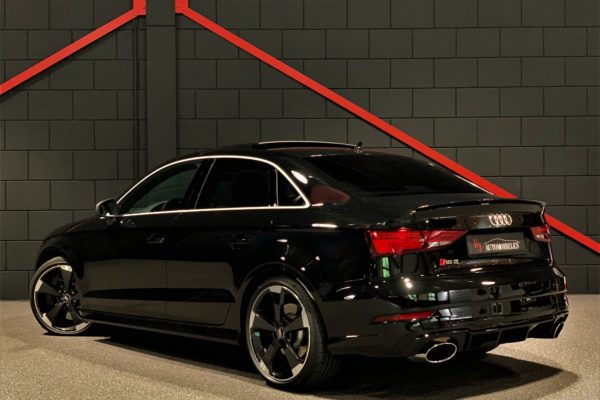 Audi Rs3 Limousine 2 5 Tfsi Rs3 Quattro 2019 1100km Btw